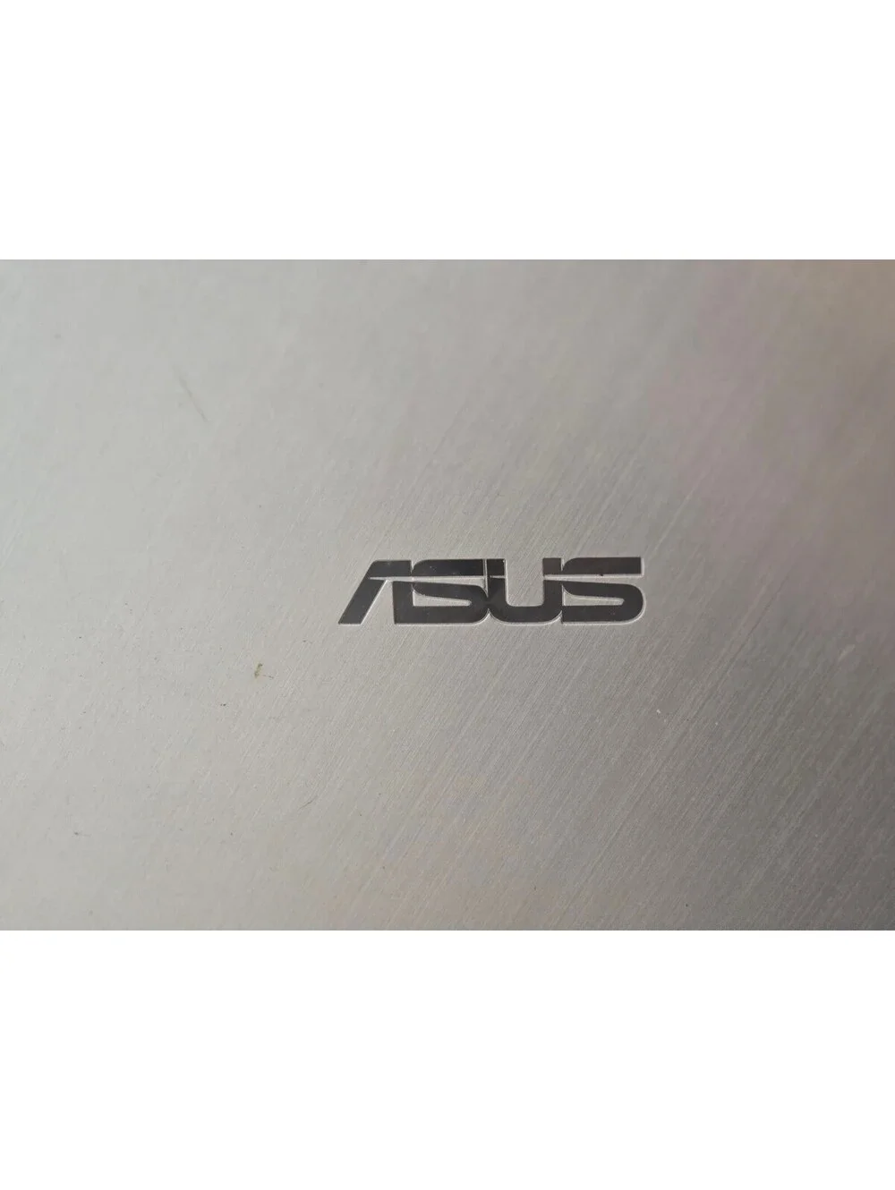 ASUS VivoBook 17 X712JA 17.3